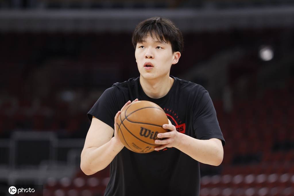 关键2+1杀死比赛!杨瀚森18分7板4助 混音复仇奥斯汀马刺